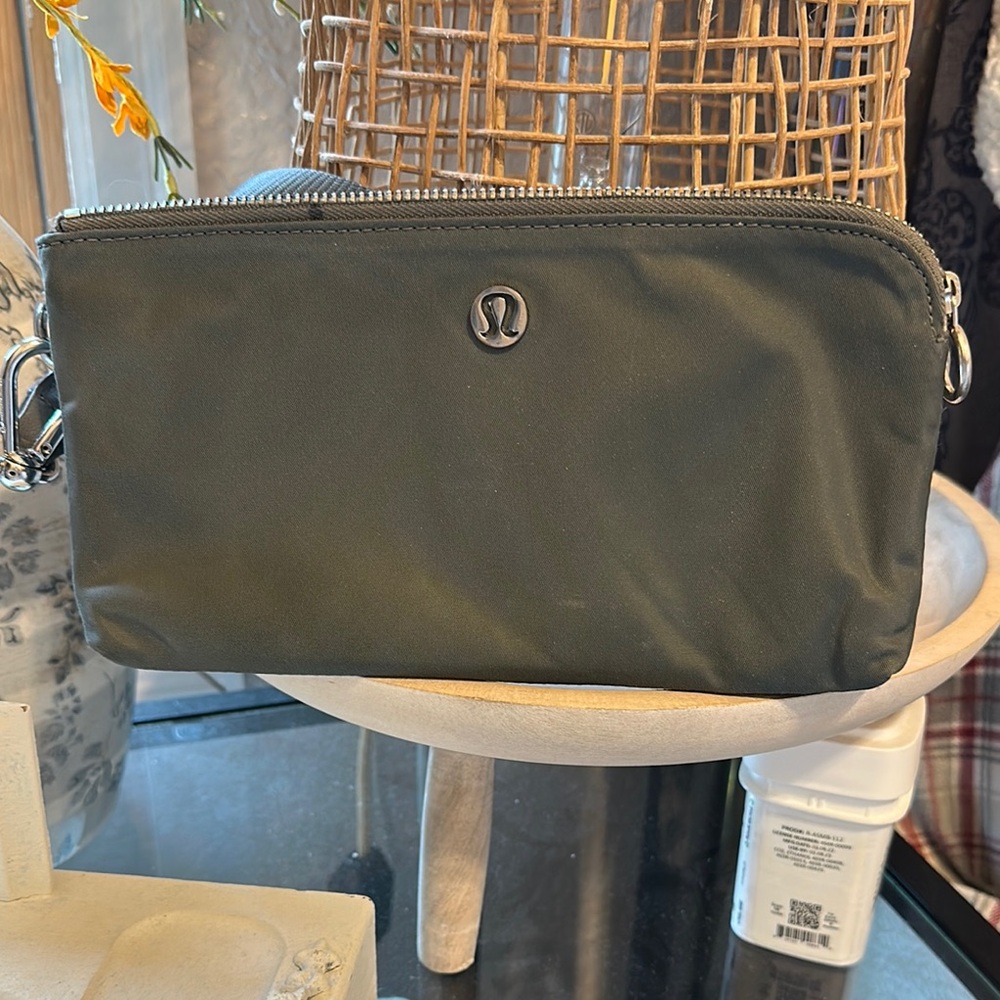 Lululemon Athletica Belt Bag for Everyday Use